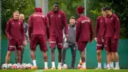 Trabzonspor Konyaspor finali için Antalya'ya özel uçakla gitti