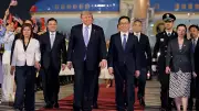 Trump 8,5 Yıl Sonra Çin'de: İran Savaşının Gölgesinde Kritik Zirve Başladı
