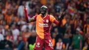 Victor Osimhen Kasımpaşa maçında cezalı!