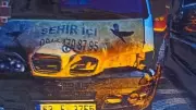 Viranşehir'de motosiklet kamyonete çarptı: 2 yaralı