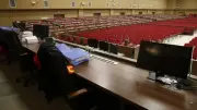 Yargıtay'dan Emsal Karar: Sürekli İş Değiştirmek Boşanma Sebebi Olarak Kabul Edildi