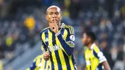 İyi ki kontrat uzattım, Fenerbahçe'de mutluyum
