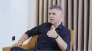Özcan Deniz 54. yaş gününde ailesine açık mektup yayınladı