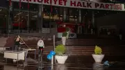 Özgür Özel ve Ekibi CHP'de Her Yolu Deniyor