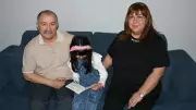 İzmir'de 2 kız çocuğuna daha koruyucu aile oldular
