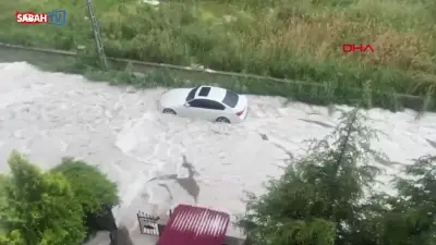 Ankara'da Dolu ve Sağanak Hayatı Olumsuz Etkiledi