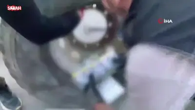 Şanlıurfa'da kamyonetteki lastiklerden 20 bin paket kaçak sigara çıktı