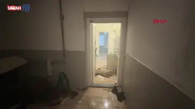 Antalya'da psikolojik sorunlu kadın evi ateşe verip kendini kilitledi