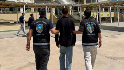 Antalya'da sosyal medyada suç içerikli paylaşım yapan 17 yaşındaki şüpheli gözaltına alındı