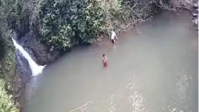 Artvin'de 2 din görevlisinin boğulma anı kamerada