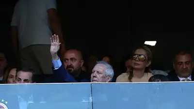 Aziz Yıldırım golcü transferini bitiriyor! Aykut Kocaman'ın imza günü belli oldu