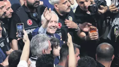 Aziz Yıldırım'dan Fenerbahçe Kongresinde Dostluk ve Şampiyonluk Vurgusu