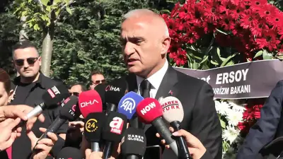 Bakan Ersoy: Kadir İnanır, hayat vermiş olduğu eserleriyle çok önemli bir sanatçımızdı