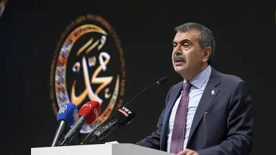 Bakan Tekin'den sözleşmeli öğretmenlere yer değişikliği müjdesi