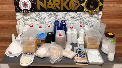 Bayrampaşa'da uyuşturucu imalathanesine baskın: 30 kg uyuşturucu ele geçirildi
