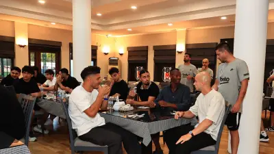 Beşiktaş'ta Yeni Sezon Öncesi Yemek Organizasyonu