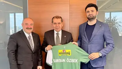 Bursaspor Başkanı Enes Çelik, Galatasaray Başkanı Dursun Özbek'i Ziyaret Etti