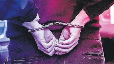 Büyü Yalanıyla 700 Bin Lira Dolandırdılar: 4 Zanlı Tutuklandı