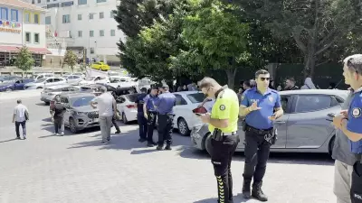 Büyükçekmece'de feci kaza: Fren yerine gaza bastı, 2'si çocuk 6 yaralı
