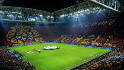 Üç Büyükler Damgasını Vurdu: Futbol Tarihinin En İyi Tribün Koreografileri