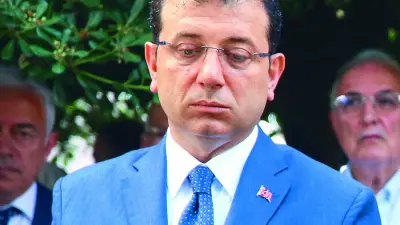 CHP'de İmamoğlu ile Özel arasında güç dengesi tartışması