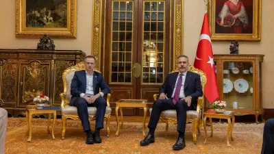 Dışişleri Bakanı Fidan, Putin'in Danışmanları Medinskiy ve Levitini Kabul Etti