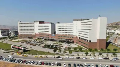 Elazığ'da 4. kattan düşen 4 yaşındaki çocuk ağır yaralandı