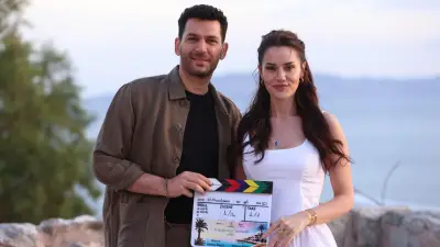 Fahriye Evcen ve Murat Yıldırım 'Turquoise Summer'da Buluştu