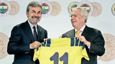 Fenerbahçe'de teknik direktör zirvesi pazartesi günü yapılacak