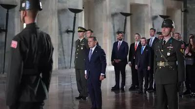 Galatasaray Başkanı Dursun Özbek ve Yönetimden Anıtkabir Ziyareti