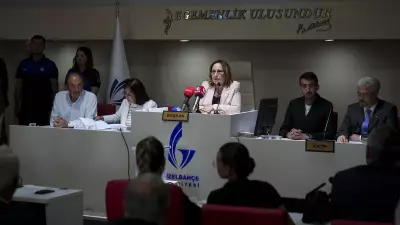 Güzelbahçe'de başkan vekili Ayşe Akın seçildi