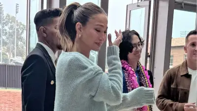 Jennifer Lopez Oğlunun Mezuniyetinde Gözyaşlarına Boğuldu