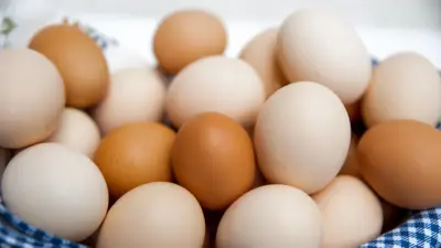 Kahverengi ve Beyaz Yumurta: Hangisi Daha Sağlıklı? Şoke Eden Gerçek