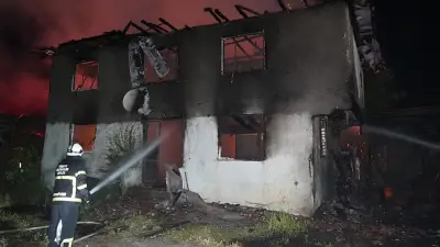 Kastamonu'da 2 Katlı Ev Yangında Küle Döndü