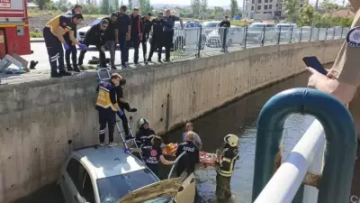 Kayseri'de otomobil sulama kanalına uçtu: Kadın sürücü kurtarıldı