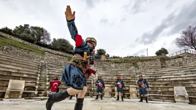 Kültür yağmacılığına karşı dev adım: 5 bin kişiyle horon rekoru