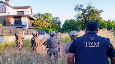 Kocaeli'de FETÖ'nün güncel eğitim yapılanmasına operasyon: 15 gözaltı