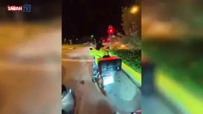 Maltepe'de feci kaza! Kavşakta çarpışan araç alev aldı, 3 yaralı