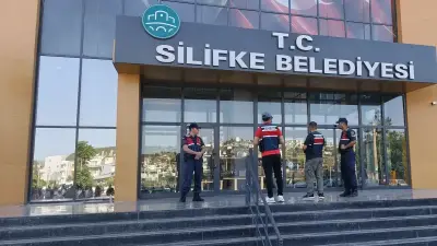 Mersin Silifke Belediyesi'ne yolsuzluk operasyonu: Başkan Mustafa Turgut gözaltında