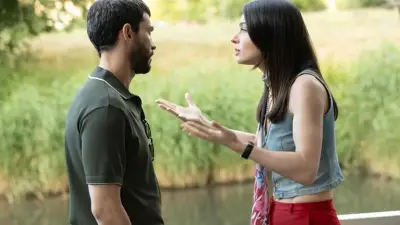 Muhtemel Aşk 2. Bölüm Fragmanı ve Konusu: Defne'nin İmkânsız Görevi