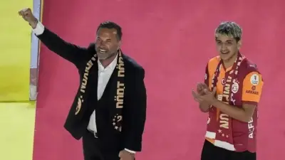 Okan Buruk'tan oğlunun 17. doğum gününe duygusal paylaşım: 'Hayatta uğurum oldun'