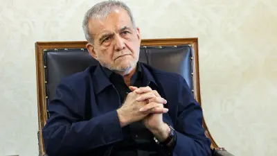 Pezeşkiyan: Ayrışma ve bölünmeye yol açacak her mesaj düşmanın değirmenine su taşımaktır