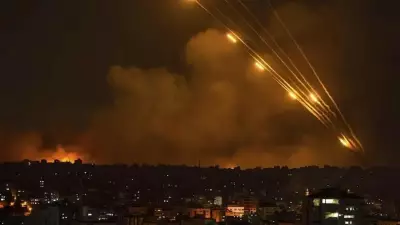 İran'dan İsrail'e füze saldırısı: Hava savunma sistemleri devrede