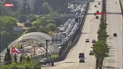 Son Dakika: Avrasya Tüneli'nde Kaza, Trafik Kapatıldı