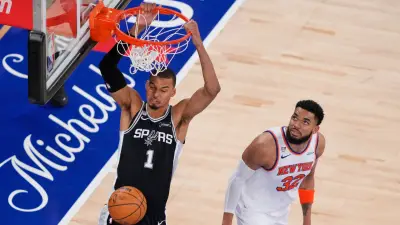 Spurs, Knicks Karşısında NBA Final Serisinde Durumu 2-1'e Getirdi