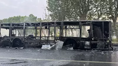 İstanbul Beykoz'da İETT Otobüsü Alev Alev Yandı: Kül Oldu