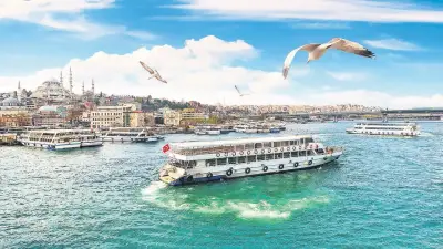 İstanbul'un Ruhu: İki Kıtanın Çöpçatanı Vapurlar ve Hikâyeleri