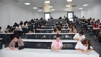 YKS öncesi ailelere kritik uyarı: Çocuğunuzun yanında olduğunuzu hissettirin