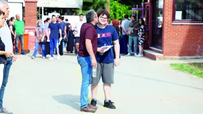 YKS TYT Sorunsuz Tamamlandı, 2.5 Milyon Aday Yarıştı