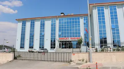 Yurt dışına kaçmak isteyen 5 FETÖ şüphelisi, organizatör ve sürücü tutuklandı